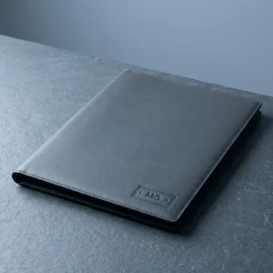 Leather Padfolio, A4: front three-quarter view