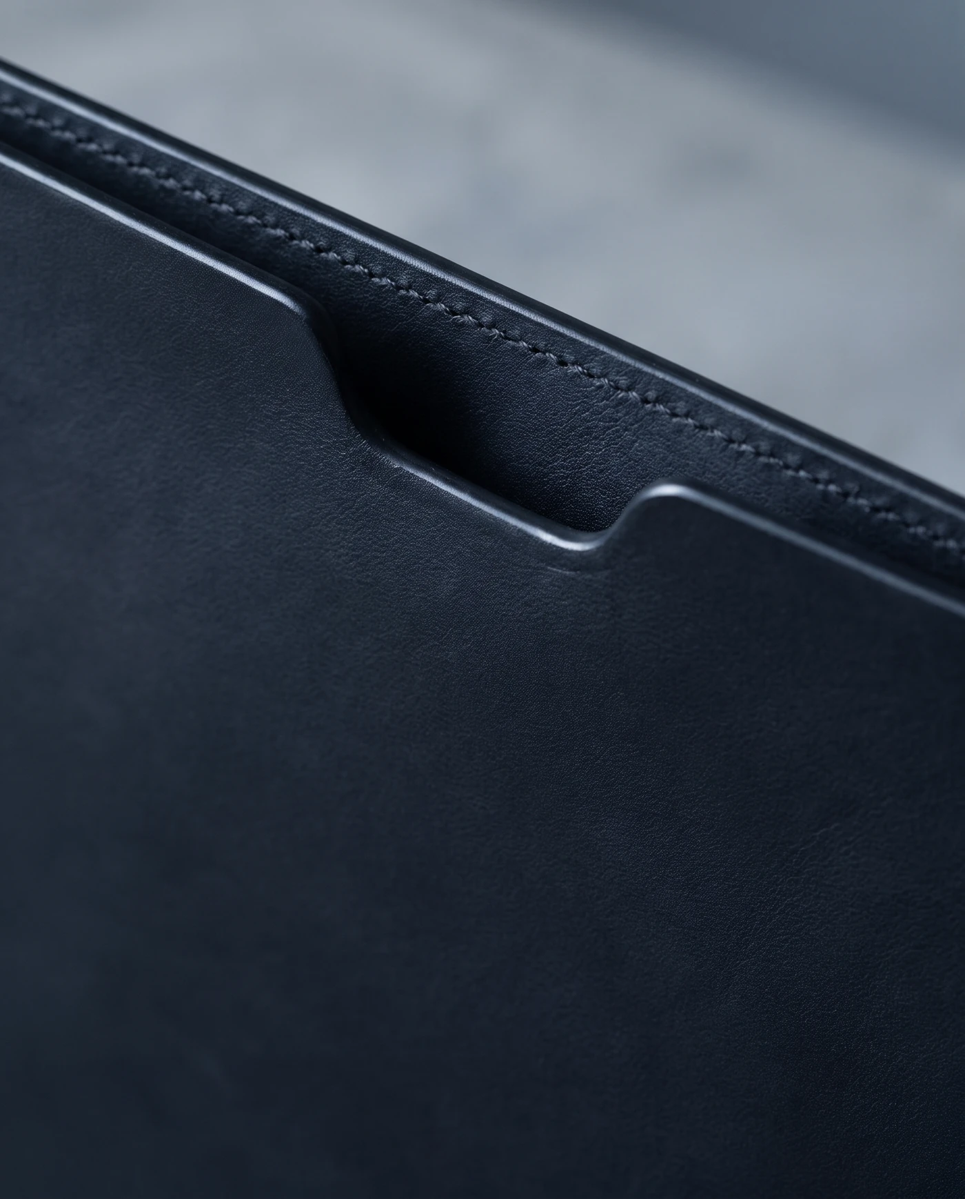 Slim Document Folio: close-up detail
