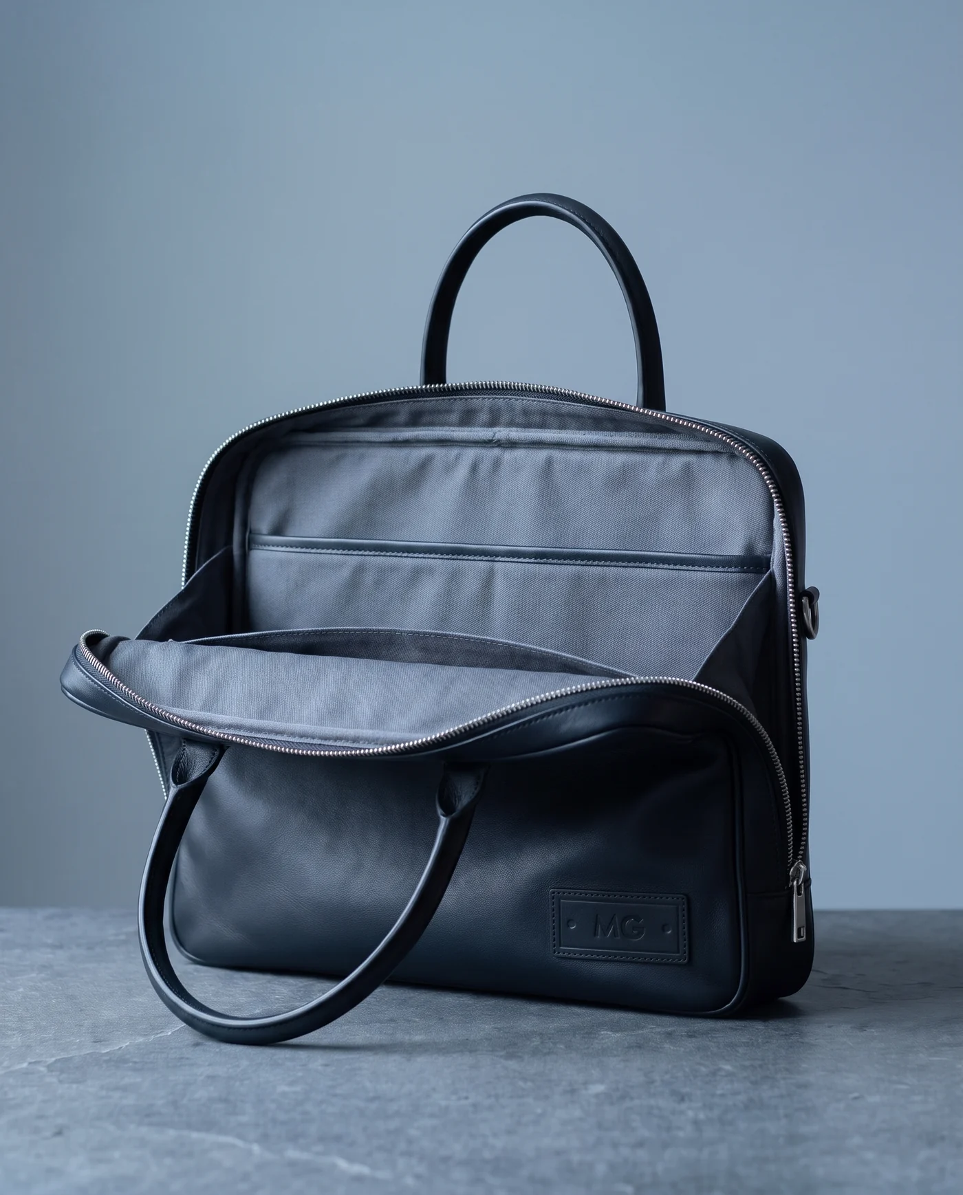 Unstructured Leather Laptop Briefcase: inside view