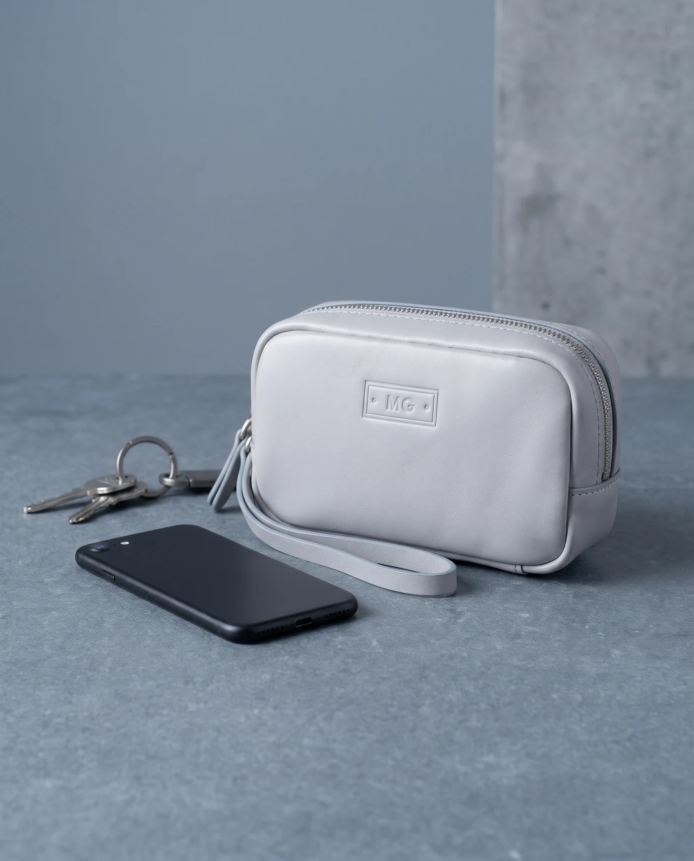 Zip Coin Pouch: shown in use